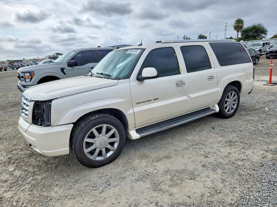 2004 Cadillac Escalade მანქანა იყიდება აუქციონზე, vin: 3GYFK66N04G292142, აუქციონის ნომერი: 53651236