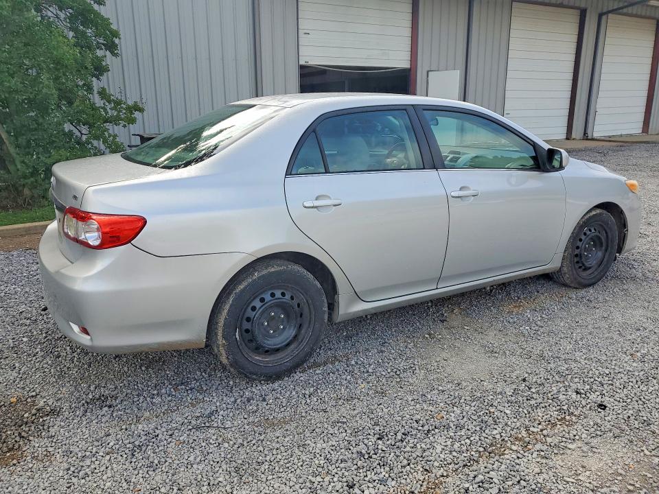 55008846 :رقم المزاد ، 2T1BU4EE3DC076753 vin ، 2013 Toyota Corolla مزاد بيع