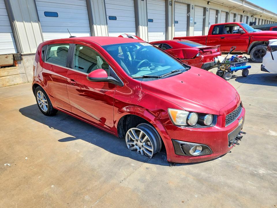 2015 Chevrolet Sonic მანქანა იყიდება აუქციონზე, vin: 1G1JC6SH1F4127321, აუქციონის ნომერი: 52932576