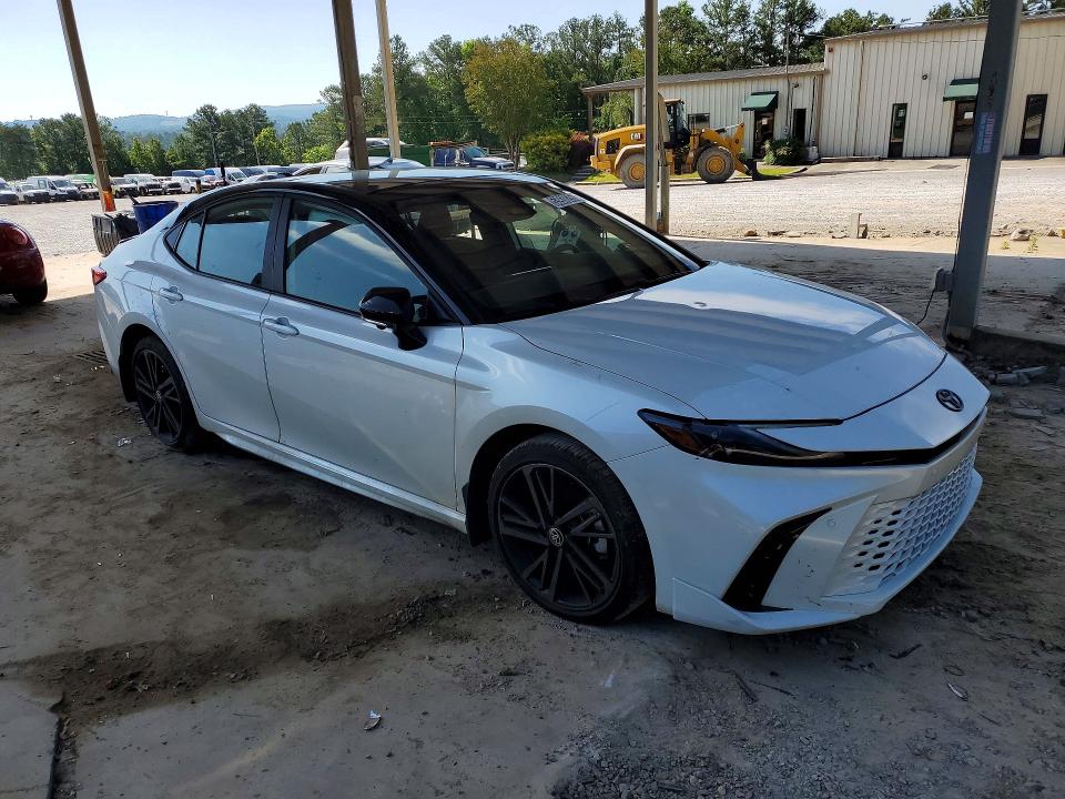 2025 Toyota Camry მანქანა იყიდება აუქციონზე, vin: 4T1DBADKXSU018512, აუქციონის ნომერი: 53930266