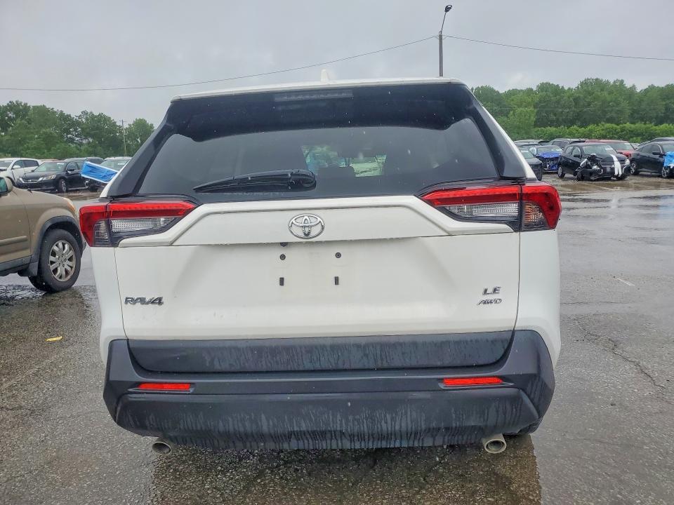Продажа на аукционе авто 2021 Toyota Rav4, vin: JTMG1RFV2MD072321, номер лота: 54881936