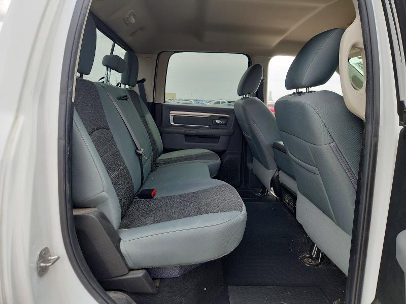 55203956 :رقم المزاد ، 1C6RR7TTXKS566760 vin ، 2019 Ram 1500 Classic مزاد بيع