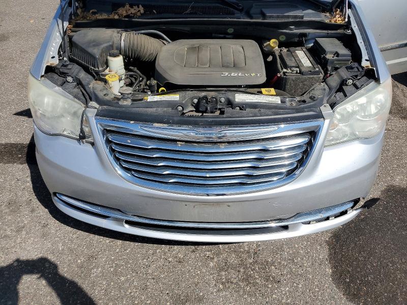 2011 Chrysler Town & Country მანქანა იყიდება აუქციონზე, vin: 2A4RR5DG2BR781964, აუქციონის ნომერი: 51847236