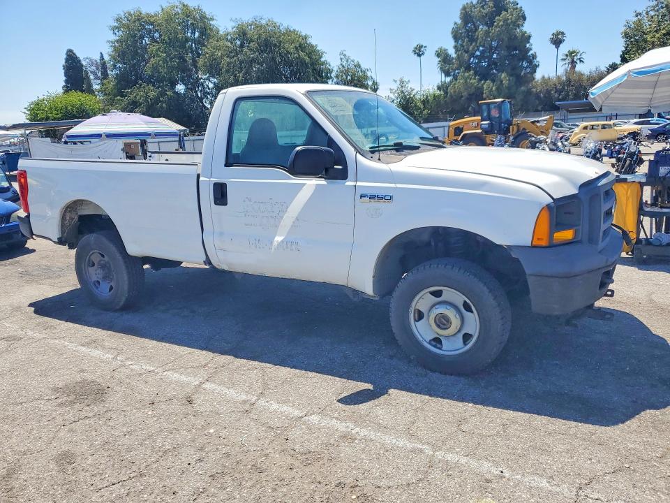2006 Ford F250 მანქანა იყიდება აუქციონზე, vin: 1FTNF21566ED48455, აუქციონის ნომერი: 54396576
