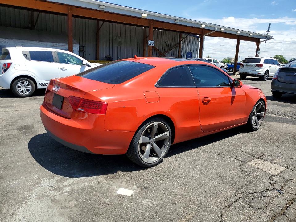 55403636 :رقم المزاد ، WAULFAFR8EA061263 vin ، 2014 Audi A5 مزاد بيع