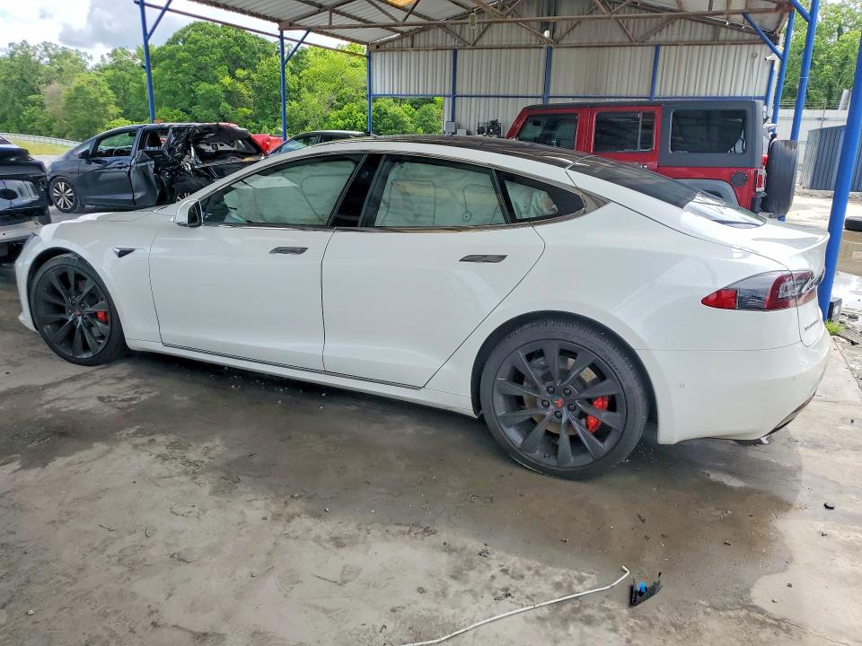 2018 Tesla Model S მანქანა იყიდება აუქციონზე, vin: 5YJSA1E40JF251918, აუქციონის ნომერი: 54820196