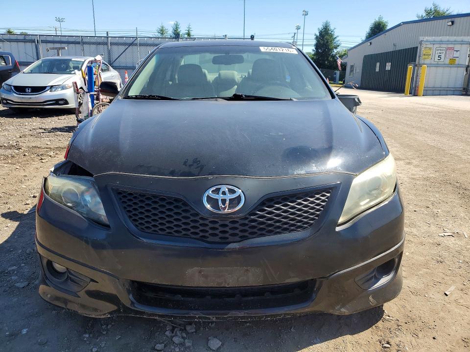 2011 Toyota Camry მანქანა იყიდება აუქციონზე, vin: 4T1BK3EK2BU117990, აუქციონის ნომერი: 55401216