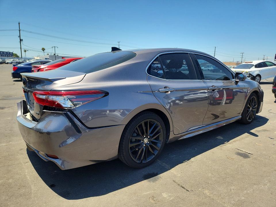 2021 Toyota Camry მანქანა იყიდება აუქციონზე, vin: 4T1K61AK8MU593162, აუქციონის ნომერი: 52780436
