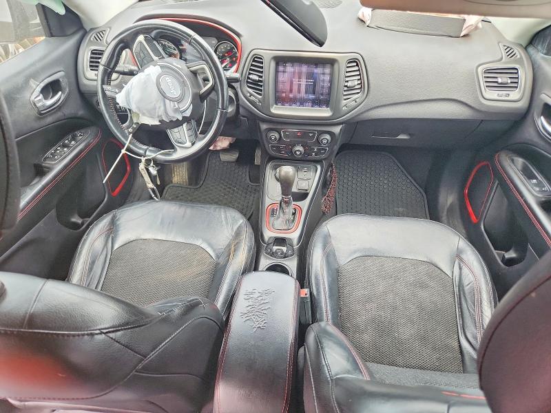 2018 Jeep Compass მანქანა იყიდება აუქციონზე, vin: 3C4NJDDB3JT129229, აუქციონის ნომერი: 53113996