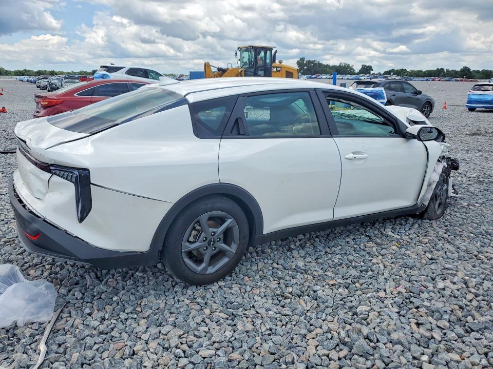 Продажа на аукционе авто 2025 Kia K4, vin: 3KPFT4DE2SE020758, номер лота: 55425266