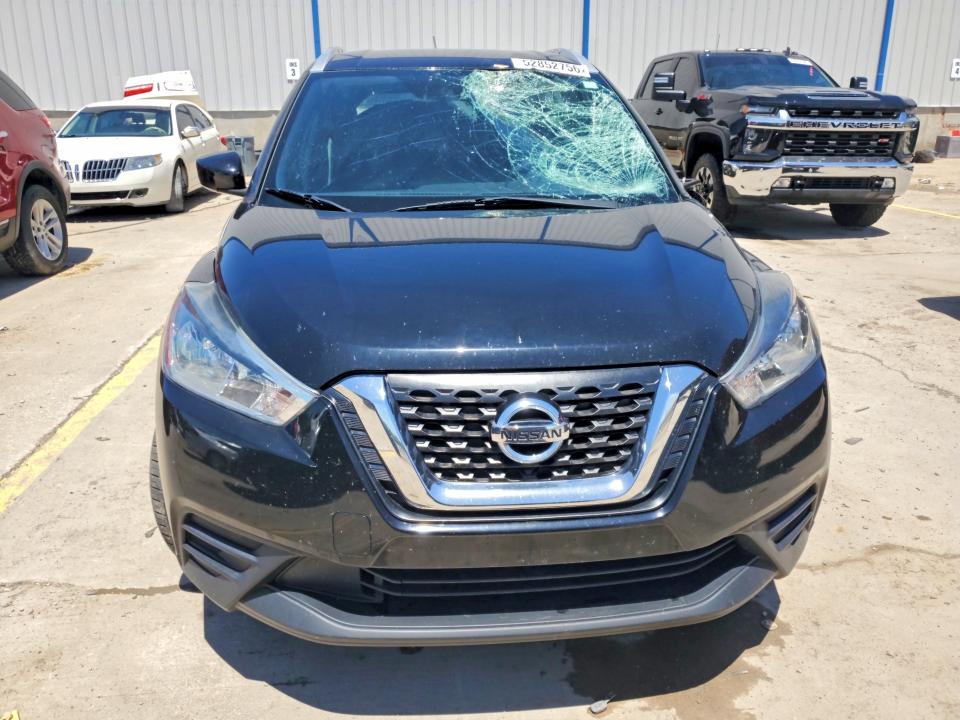2018 Nissan Kicks მანქანა იყიდება აუქციონზე, vin: 3N1CP5CU5JL540598, აუქციონის ნომერი: 52852756