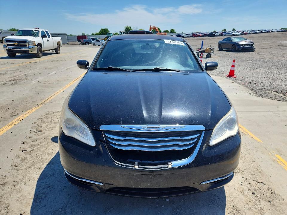 Продажа на аукционе авто 2013 Chrysler 200, vin: 1C3CCBAB1DN691861, номер лота: 52337166