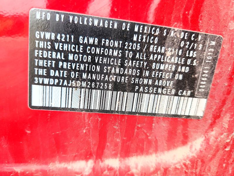 54976216 :رقم المزاد ، 3VWDP7AJ5DM267258 vin ، 2013 Volkswagen Jetta مزاد بيع