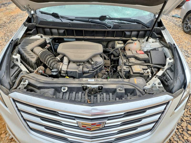 53664706 :رقم المزاد ، 1GYKNBRS2HZ249590 vin ، 2017 Cadillac Xt5 مزاد بيع