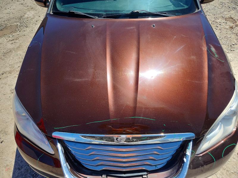 52030726 :رقم المزاد ، 1C3CCBAGXDN723623 vin ، 2013 Chrysler 200 مزاد بيع