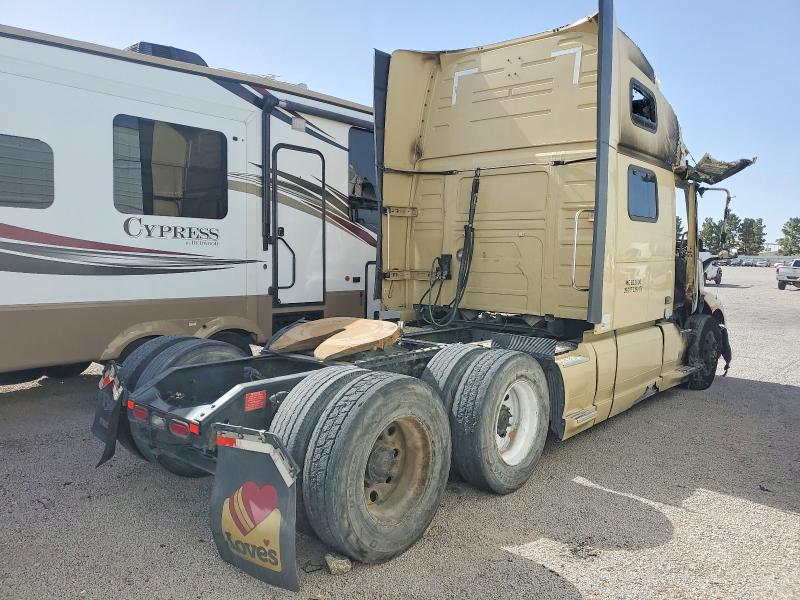 2020 Volvo Vn მანქანა იყიდება აუქციონზე, vin: 4V4NC9EH8LN249447, აუქციონის ნომერი: 52474806