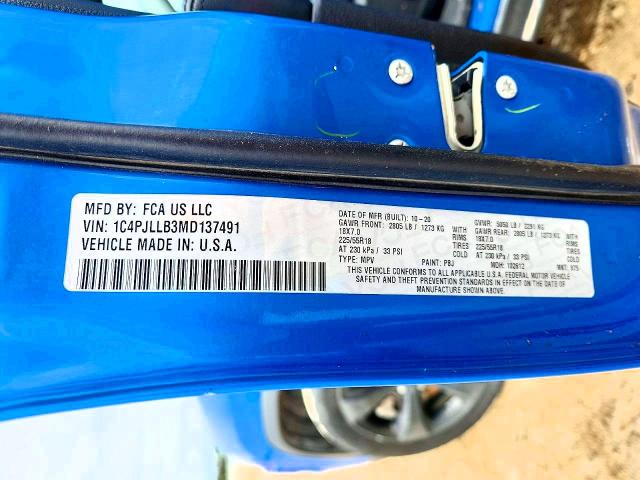 54700556 :رقم المزاد ، 1C4PJLLB3MD137491 vin ، 2021 Jeep Cherokee مزاد بيع