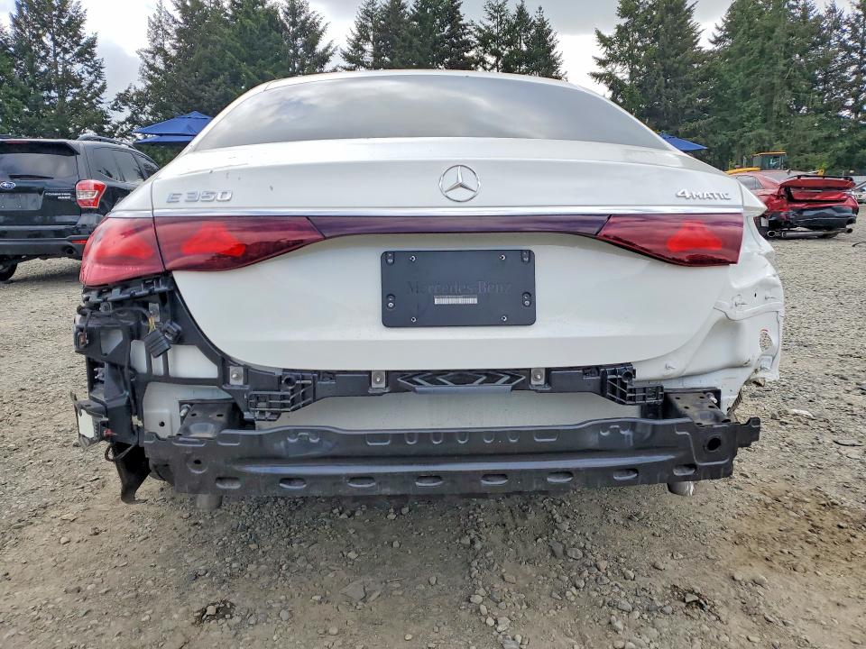 2024 Mercedes-benz E მანქანა იყიდება აუქციონზე, vin: W1KLF4HB9RA041880, აუქციონის ნომერი: 53637616