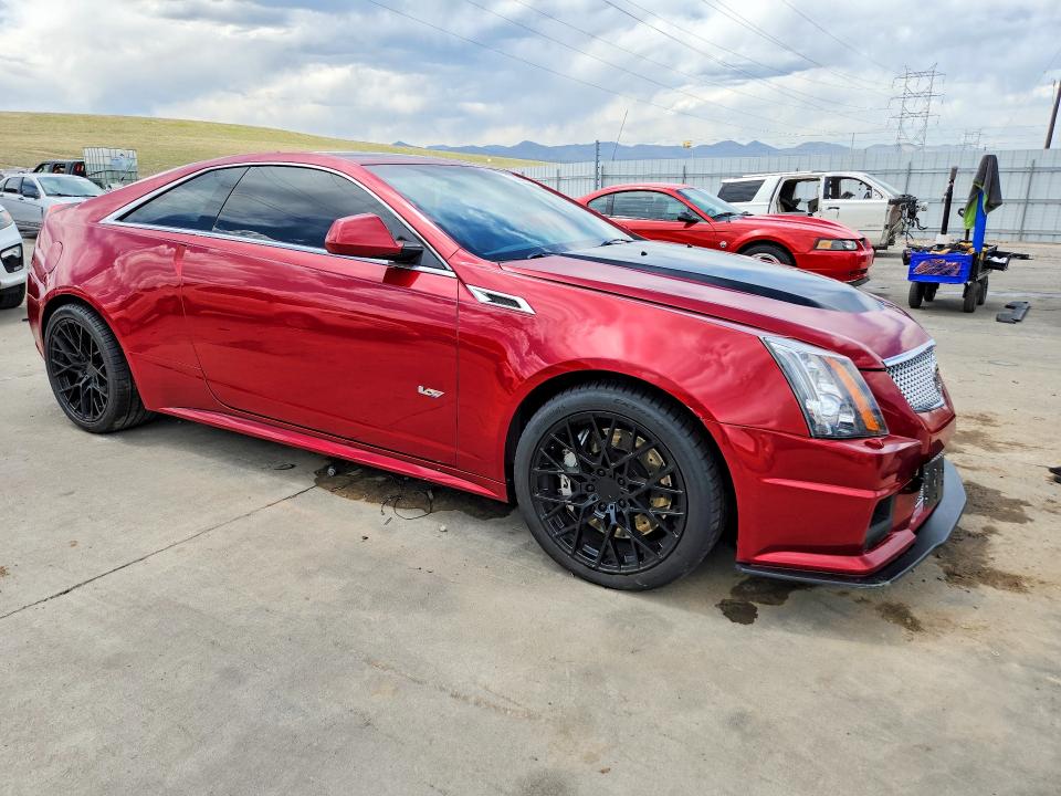 53307746 :رقم المزاد ، 1G6DV1EP2B0135744 vin ، 2011 Cadillac Cts-v مزاد بيع