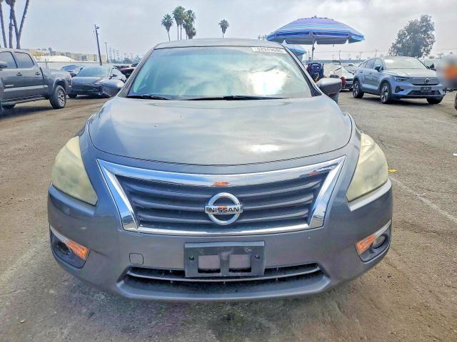 Продаж на аукціоні авто 2015 Nissan Altima, vin: 1N4AL3AP4FC270242, номер лоту: 52949686