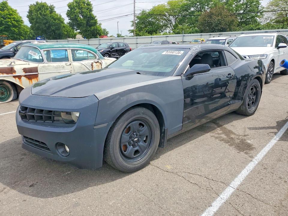 Auction sale of the 2013 Chevrolet Camaro, vin: 2G1FE1E36D9216122, lot number: 53990136