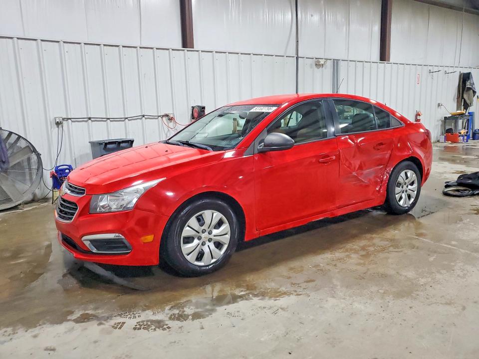 53102796 :رقم المزاد ، 1G1PA5SG2F7211955 vin ، 2015 Chevrolet Cruze مزاد بيع