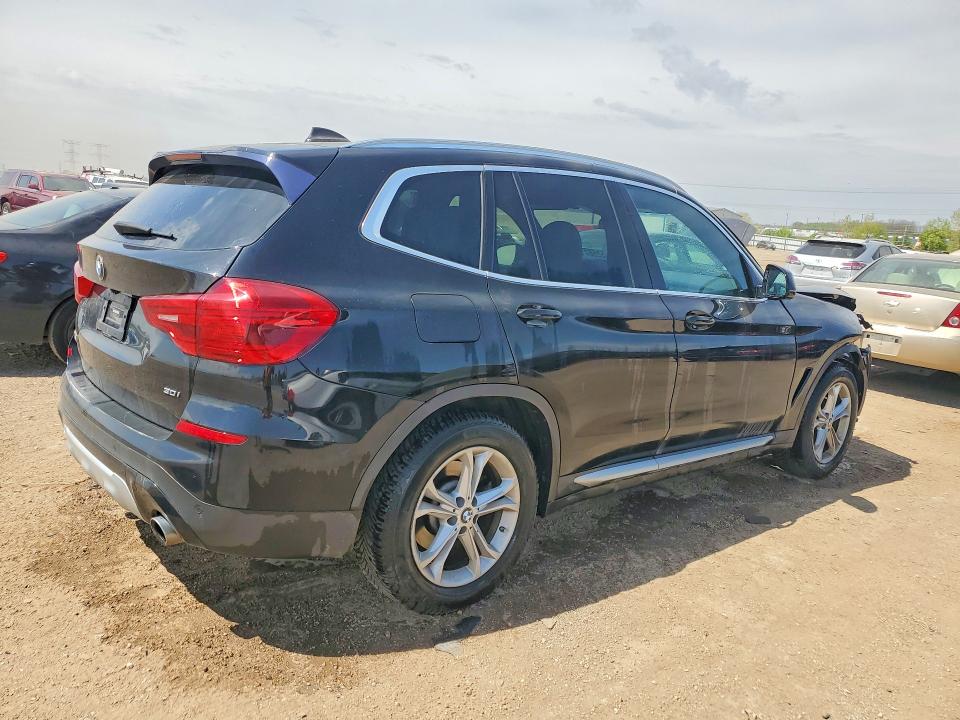 52567116 :رقم المزاد ، 5UXTR9C58KLD90685 vin ، 2019 Bmw X3 مزاد بيع