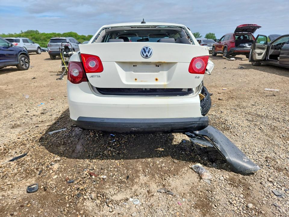 2008 Volkswagen Jetta მანქანა იყიდება აუქციონზე, vin: 3VWRM71K58M035207, აუქციონის ნომერი: 54057956