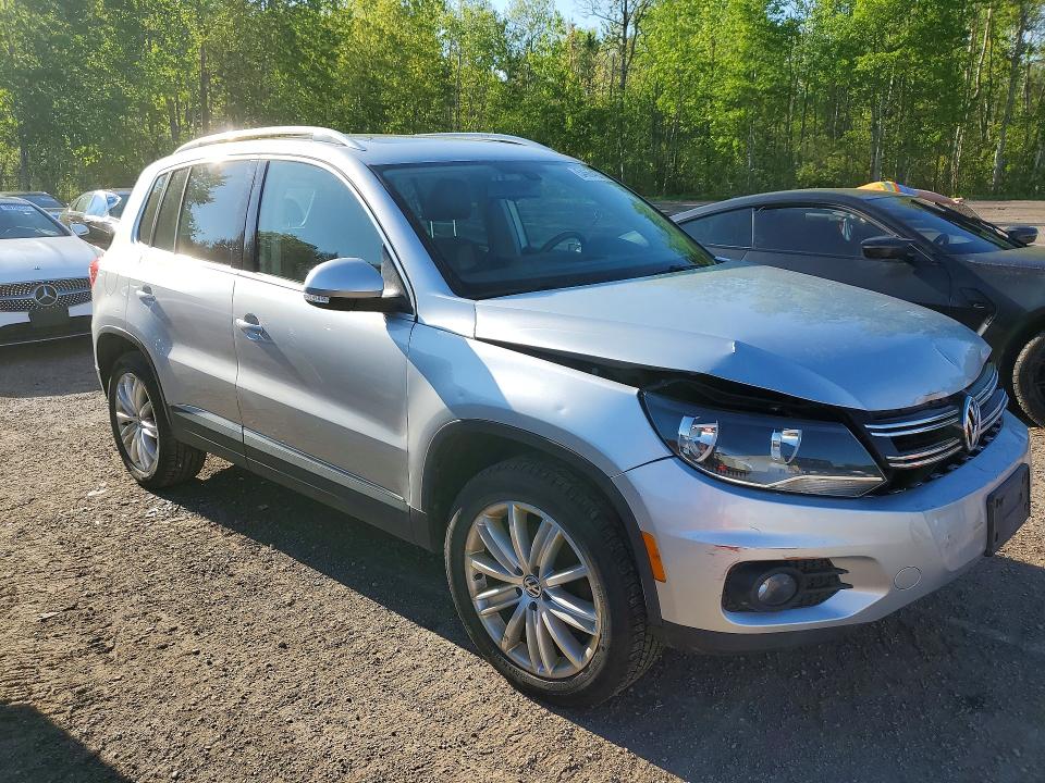 2013 Volkswagen Tiguan მანქანა იყიდება აუქციონზე, vin: WVGJV3AX3DW591622, აუქციონის ნომერი: 54664276