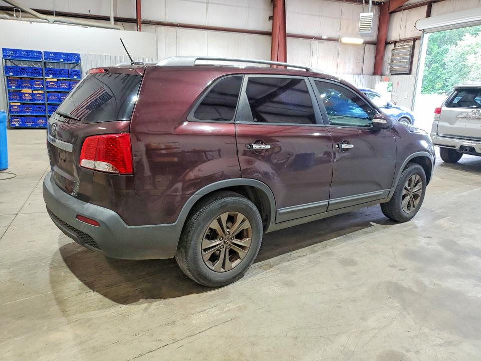 2011 Kia Sorento მანქანა იყიდება აუქციონზე, vin: 5XYKT4A24BG125698, აუქციონის ნომერი: 54275106