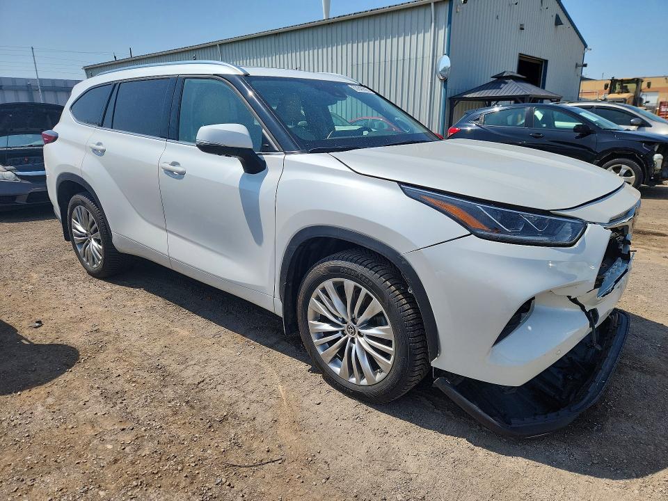 Aukcja sprzedaży 2022 Toyota Highlander, vin: 5TDFZRBH1NS222820, numer aukcji: 53640696