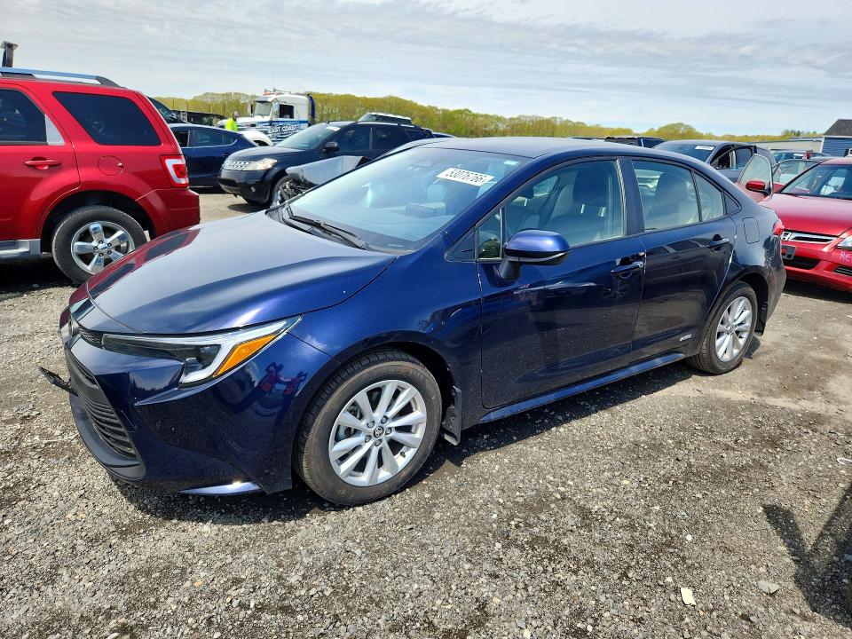 Auction sale of the 2026 Toyota Corolla Hybrid, vin: JTDBDMHE1T3029952, lot number: 53076766