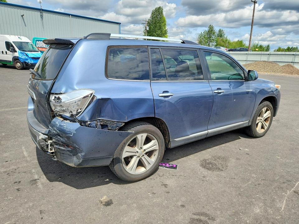 2013 Toyota Highlander მანქანა იყიდება აუქციონზე, vin: 5TDYK3EH4DS103258, აუქციონის ნომერი: 53912096