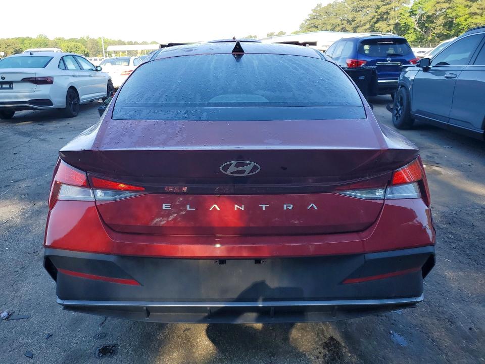 2024 Hyundai Elantra მანქანა იყიდება აუქციონზე, vin: KMHLM4DG8RU706991, აუქციონის ნომერი: 51100436