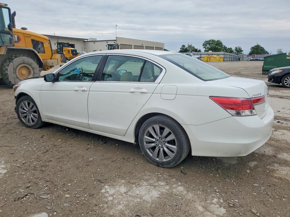 2011 Honda Accord მანქანა იყიდება აუქციონზე, vin: 1HGCP2F81BA133981, აუქციონის ნომერი: 53750596