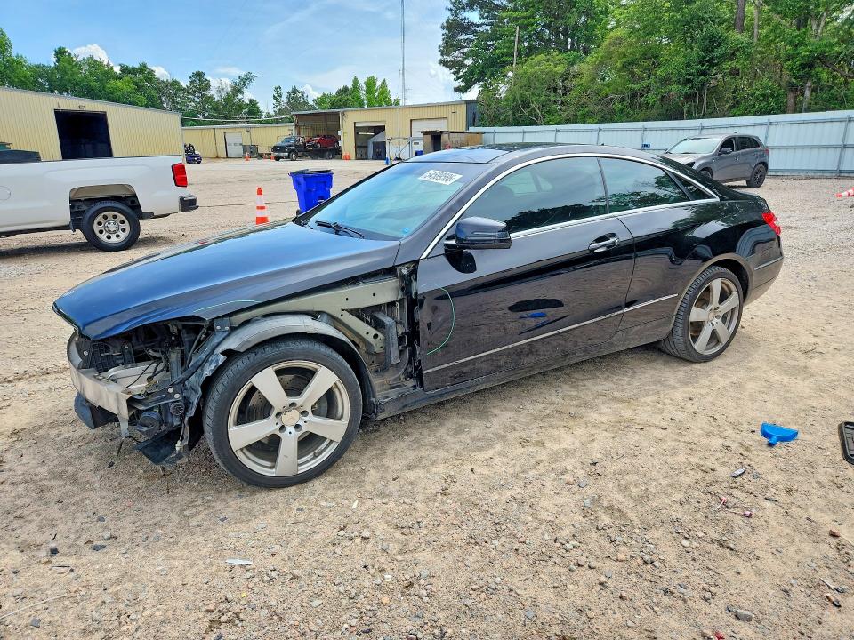54589586 :رقم المزاد ، WDDKJ5KB1DF199702 vin ، 2013 Mercedes-benz E مزاد بيع