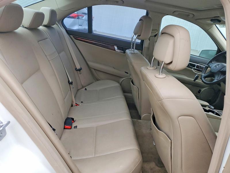 Продажа на аукционе авто 2010 Mercedes-benz C, vin: WDDGF5EB0AR111980, номер лота: 52948506