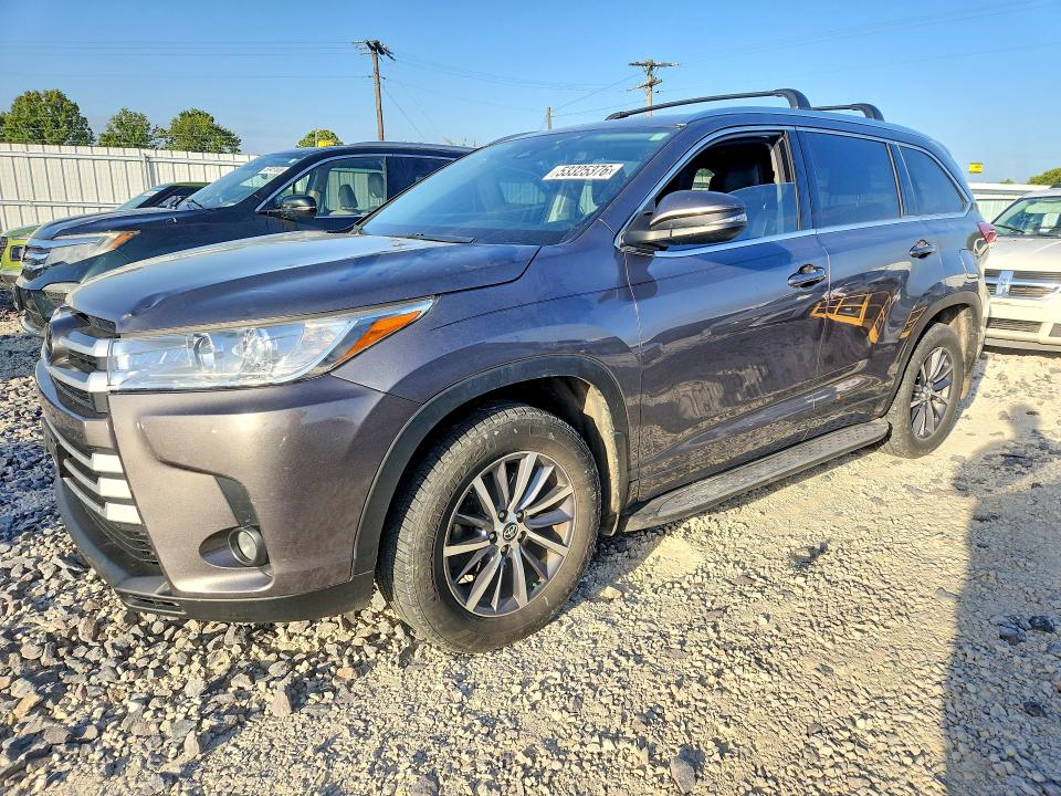 53325376 :رقم المزاد ، 5TDKZRFH4HS218631 vin ، 2017 Toyota Highlander مزاد بيع