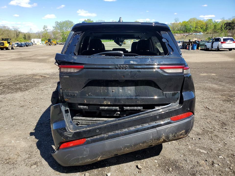 Продаж на аукціоні авто 2025 Jeep Grand Cherokee, vin: 1C4RJHAG1SC285873, номер лоту: 51698416