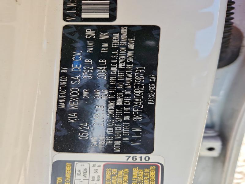 53843826 :رقم المزاد ، 3KPF24AD9RE798791 vin ، 2024 Kia Forte مزاد بيع