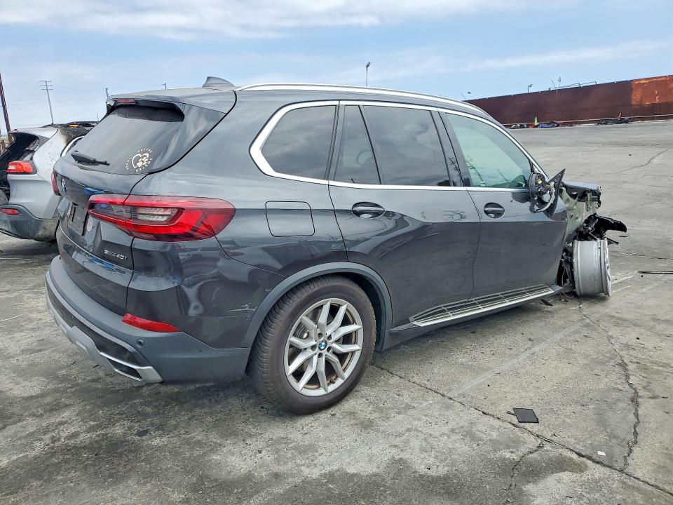 53955166 :رقم المزاد ، 5UXCR4C0XM9F85758 vin ، 2021 Bmw X5 مزاد بيع