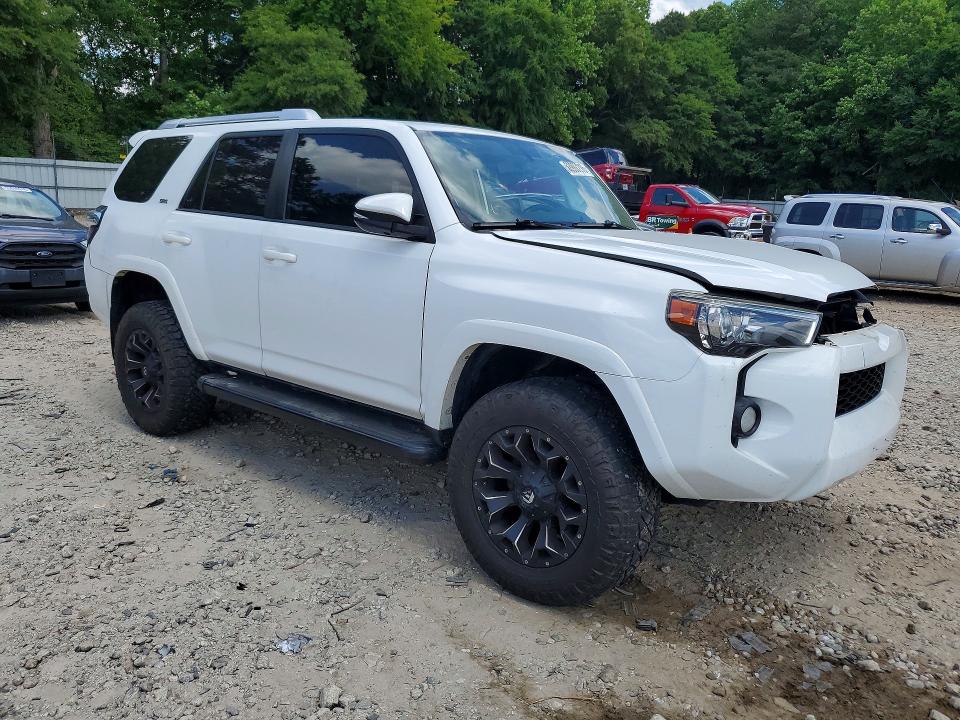 53987216 :رقم المزاد ، JTEBU5JR4F5224595 vin ، 2015 Toyota 4runner مزاد بيع