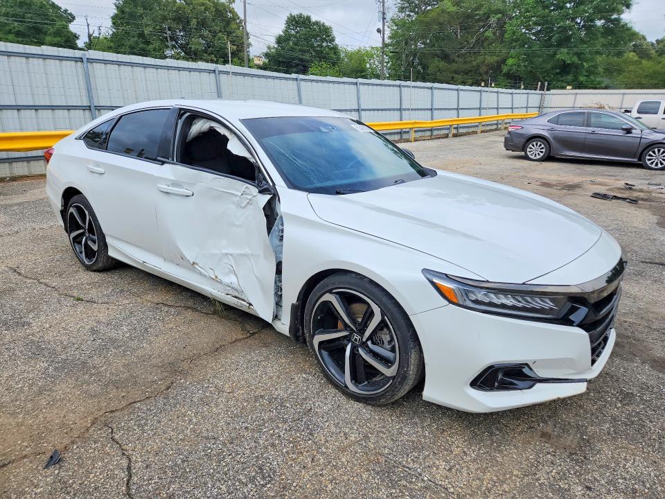 52486286 :رقم المزاد ، 1HGCV1F3XMA082763 vin ، 2021 Honda Accord مزاد بيع
