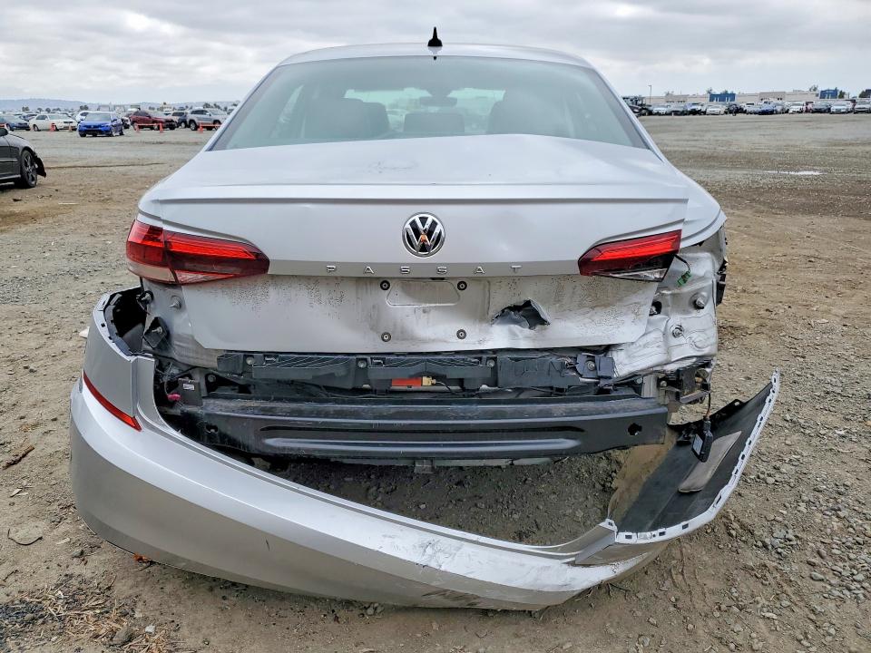 Продажа на аукционе авто 2020 Volkswagen Passat, vin: 1VWSA7A39LC017354, номер лота: 53048006