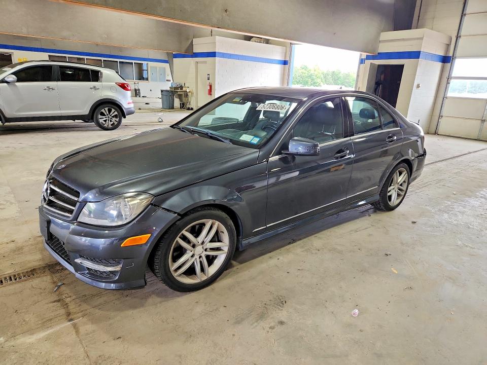 Auction sale of the 2014 Mercedes-benz C, vin: WDDGF8AB2ER315208, lot number: 52306806