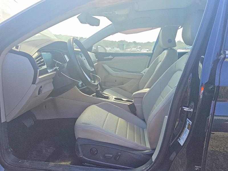 54002396 :رقم المزاد ، 3VW7M7BU4PM051081 vin ، 2023 Volkswagen Jetta مزاد بيع