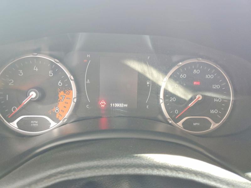 55548866 :رقم المزاد ، ZACCJBAT8GPD79655 vin ، 2016 Jeep Renegade مزاد بيع
