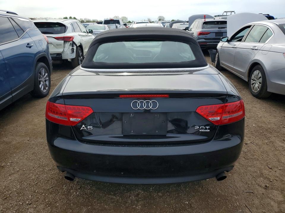 Продажа на аукционе авто 2011 Audi A5, vin: WAULFAFH1BN008318, номер лота: 52609766
