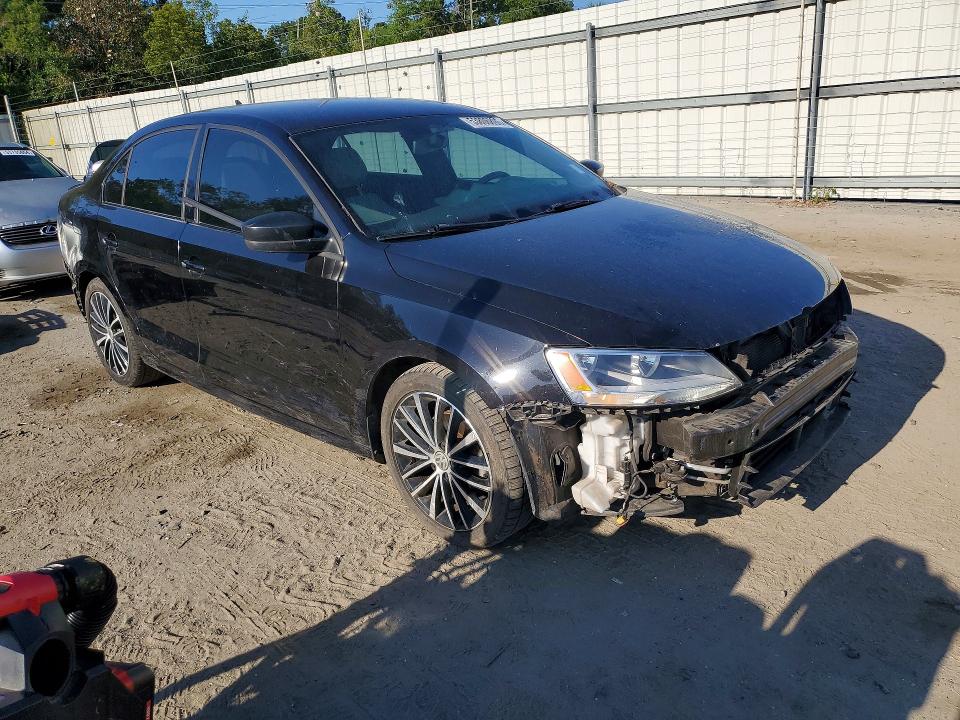 53806896 :رقم المزاد ، 3VWD17AJ0GM292851 vin ، 2016 Volkswagen Jetta مزاد بيع
