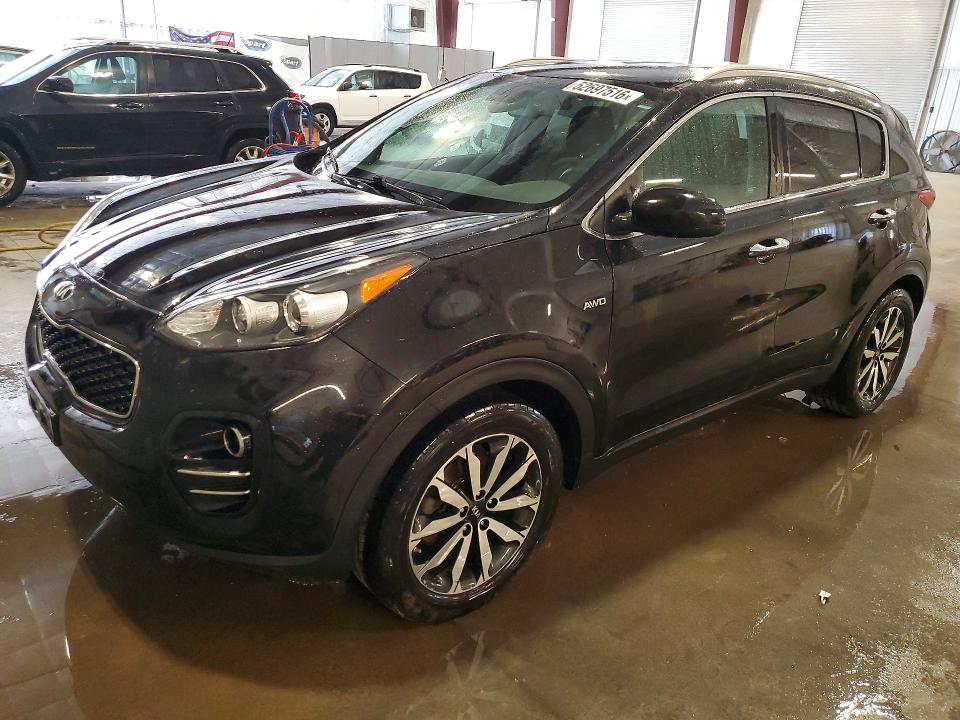 Продажа на аукционе авто 2017 Kia Sportage, vin: KNDPNCAC6H7237282, номер лота: 52697516